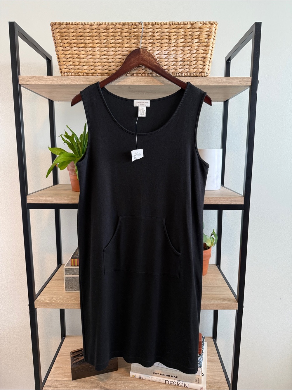 NWT Jones New York Sport Rib Knit Pull On Black Dress w/Kangaroo Pocket, L